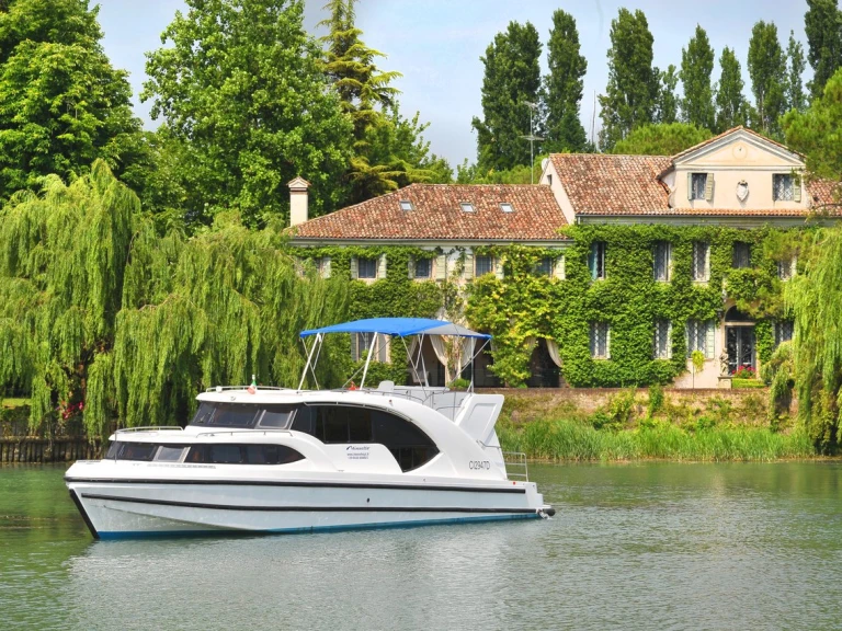 Verhuur Jacht Houseboat Holidays Italia S.R.L. met vaarbewijs