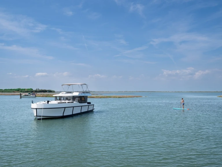 Bootverhuur Delphia Poseidon 45 in Casale sul Sile via SamBoat