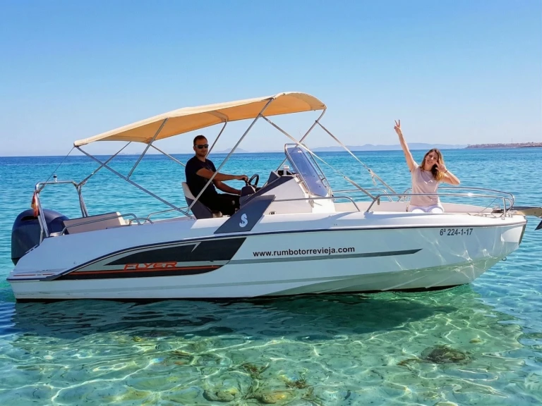 Huur Motorboot met of zonder schipper Invictus  in Torrevieja