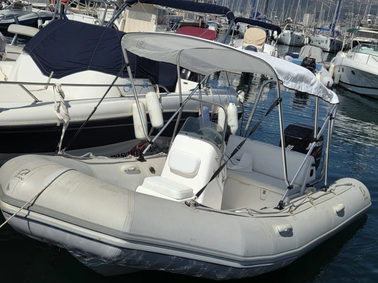 Huur RIB met of zonder schipper Zodiac in Toulon