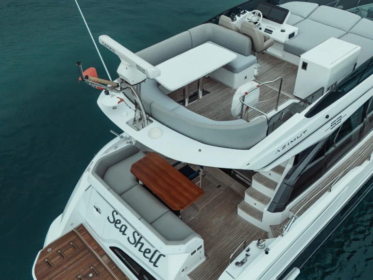 Verhuur Motorboot Azimut met vaarbewijs