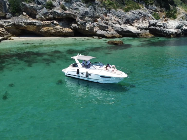 Motorboot te huur in Marina de Tróia voor de beste prijs