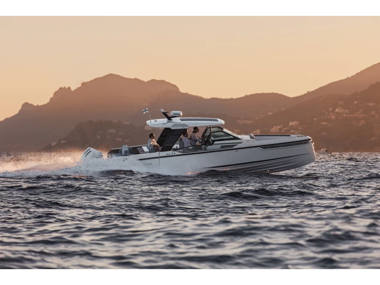 Bootverhuur Saxdor Saxdor 320 GTO[G] in Sitges via SamBoat