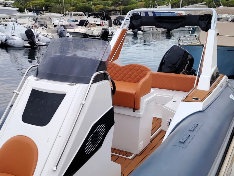 Jachthuur in Saint-Raphaël - Tiger TL 850 via SamBoat
