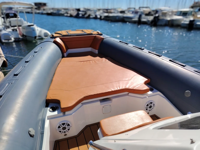 Bootverhuur Saint-Raphaël goedkoop TL 850