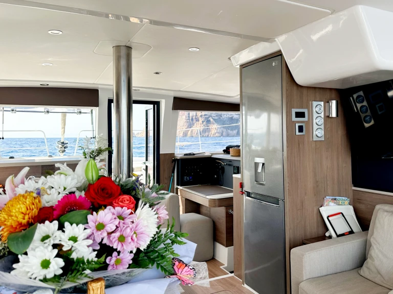 Huur een Catana BALI4.2 in Dénia