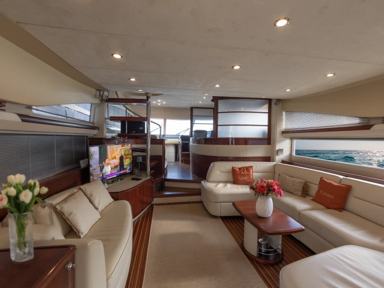 Bootverhuur Castellammare di Stabia goedkoop Princess 67 Fly