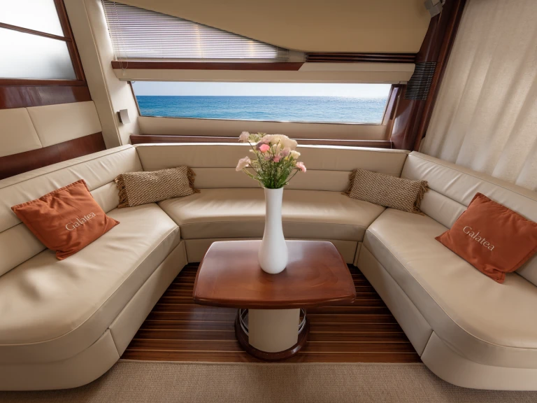 Verhuur Jacht in Castellammare di Stabia - Princess Princess 67 Fly