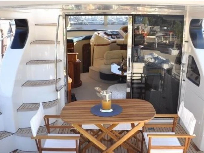 Verhuur Motorboot in Punta Ala - Azimut Azimut 46 Fly