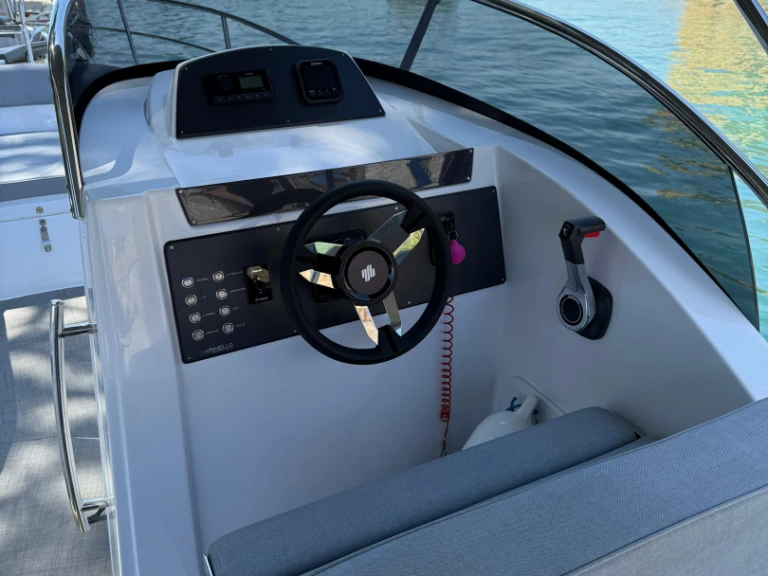 Bootverhuur Marinello Eden 26 Open in Sirmione via SamBoat