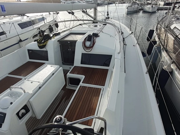 Zeilboot te huur in Portisco voor de beste prijs