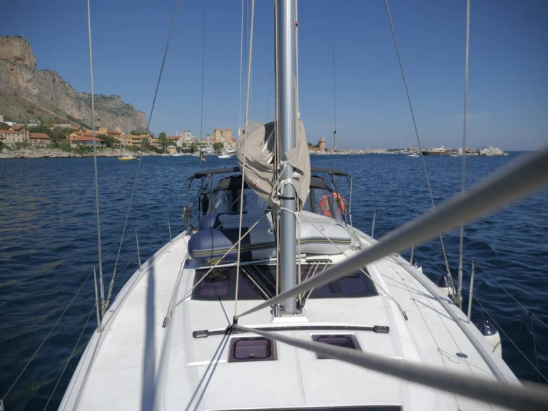 Bootverhuur Milazzo goedkoop Dufour 430
