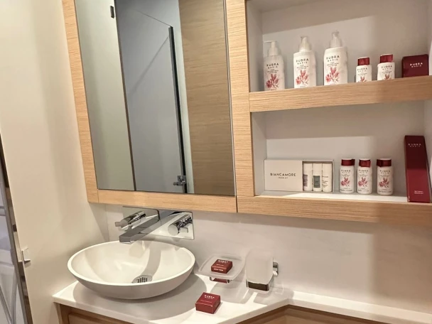 Huur een Fountaine Pajot Fountaine Pajot Samana 59 - 6 + 2 cab in Procida