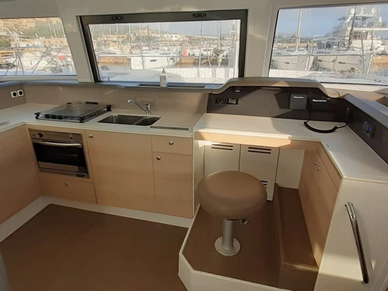 Huur Catamaran met of zonder schipper Bali in Portisco