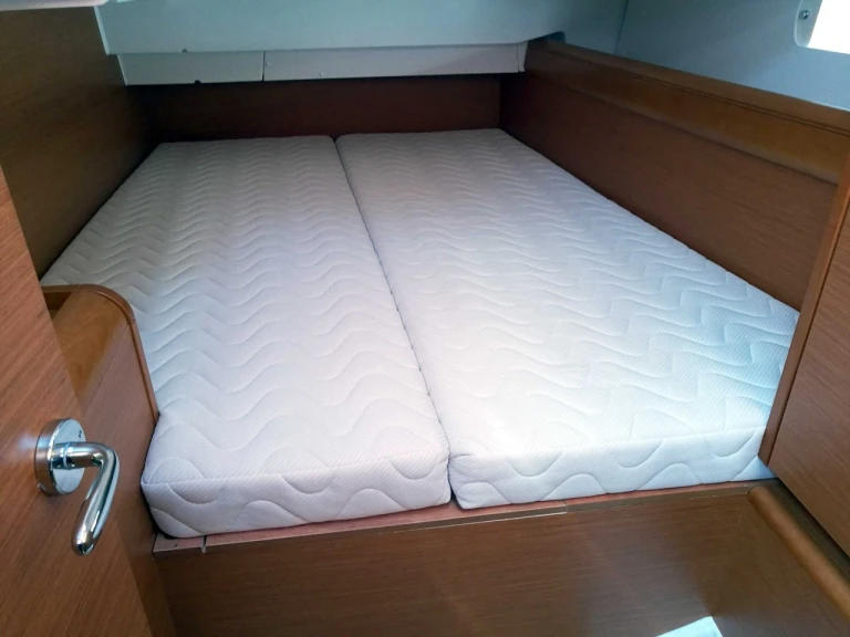 Zeilboot te huur in Agropoli voor de beste prijs