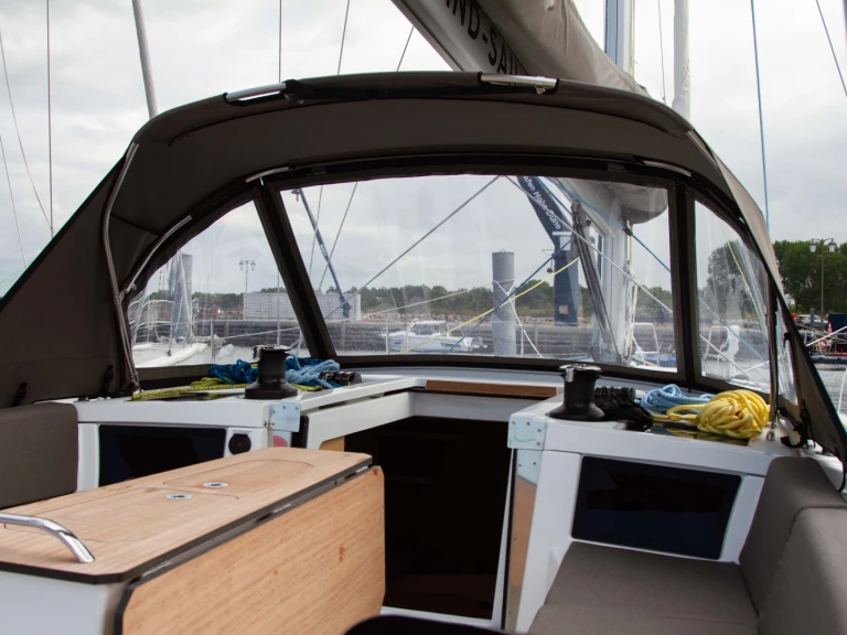 Verhuur Zeilboot Dufour met vaarbewijs