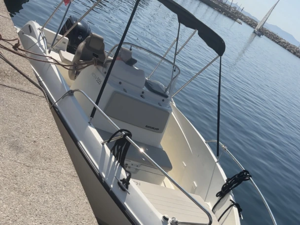 Bootverhuur Quicksilver Activ 555 Open in Marseille via SamBoat