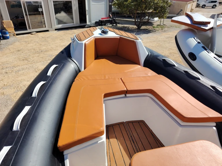 Bootverhuur Tiger Tiger TL 650 in Bormes-les-Mimosas via SamBoat