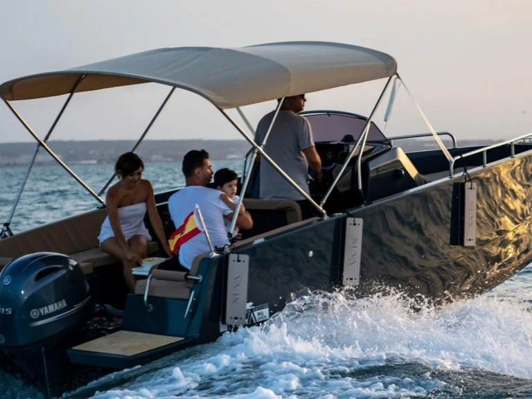 Huur Motorboot met of zonder schipper Nuva in Alicante