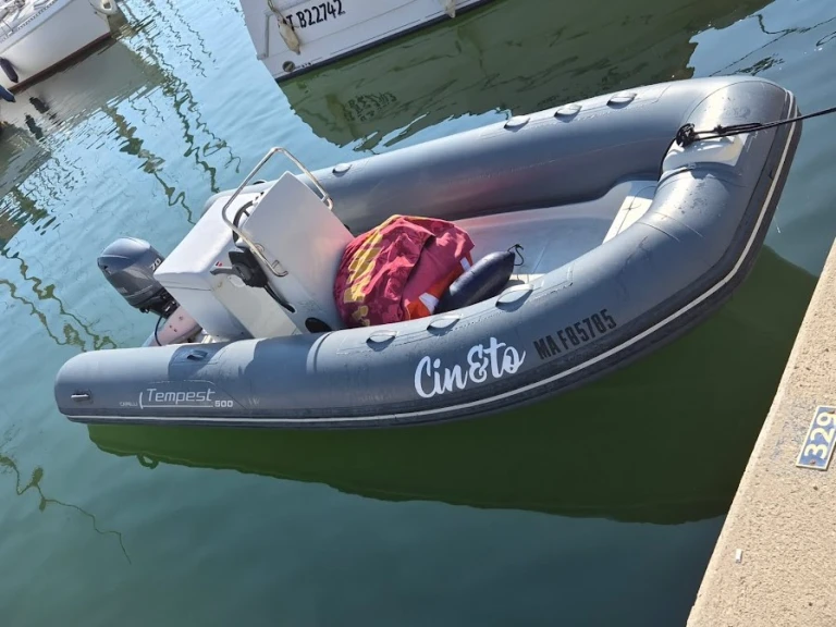 B2 Marine Cap Ferret 500 te huur van particulier of professional in Martigues