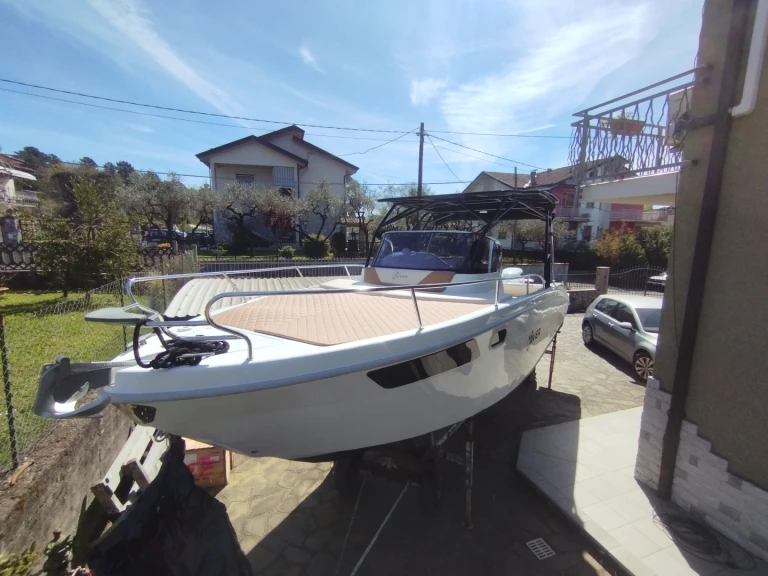 Motorboot te huur in Fezzano voor de beste prijs