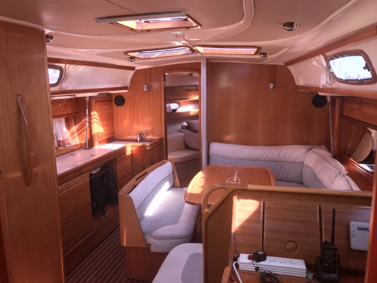 Verhuur Zeilboot in Locmiquélic - Bavaria Bavaria 39 Cruiser