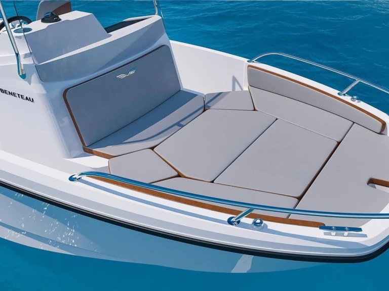 Verhuur Motorboot Bénéteau met vaarbewijs