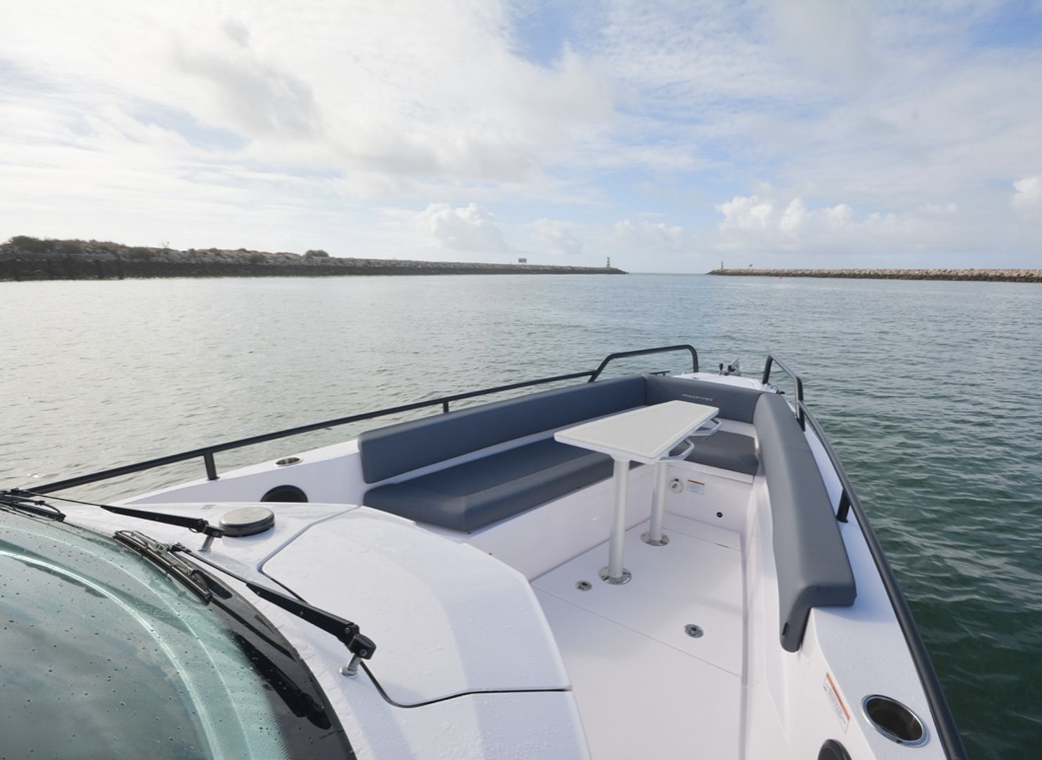 Huur een Axopar Axopar 28 T-Top in Korfoe