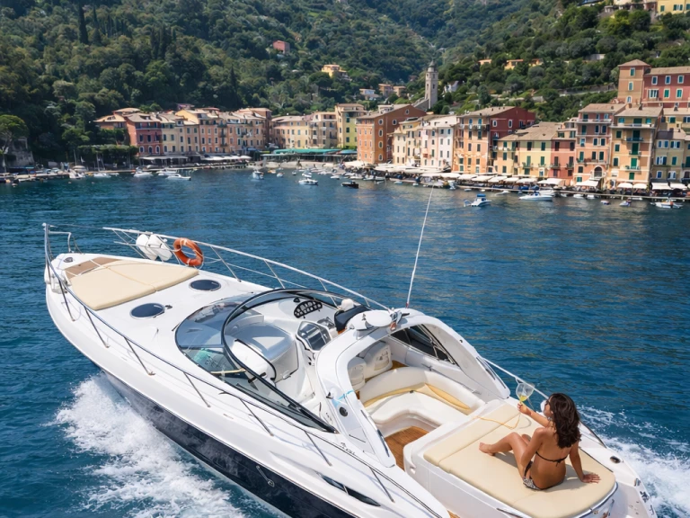 Verhuur Motorboot Cranchi met vaarbewijs