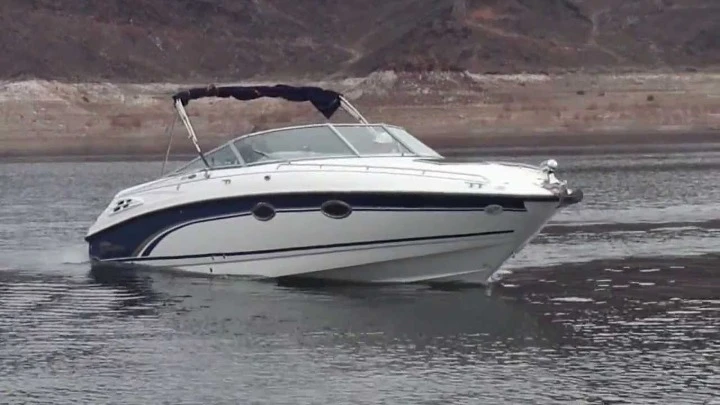 Verhuur Motorboot in Terracina - Chaparall  2835ss