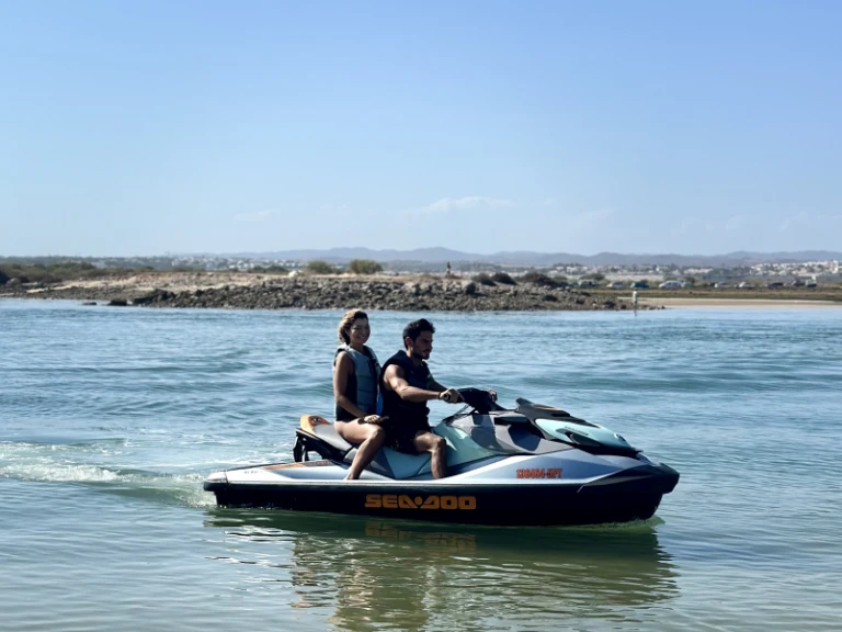 Verhuur Jet Ski in Cascais - Sea-Doo GTI se 170