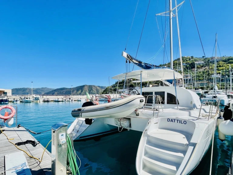 Bootverhuur Marsala goedkoop Lagoon 380 S2