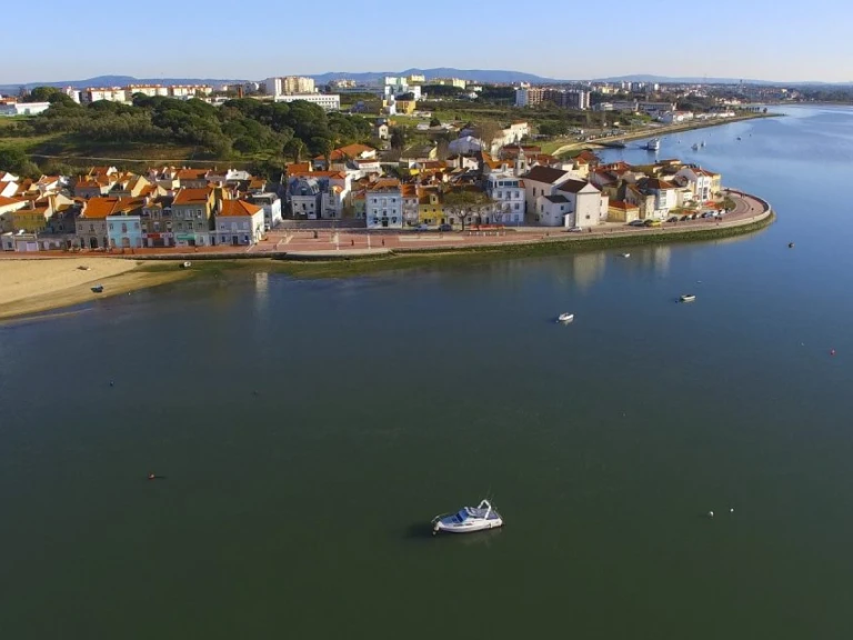 Bootverhuur Lilybaeum Levanzo 25 in Cascais via SamBoat