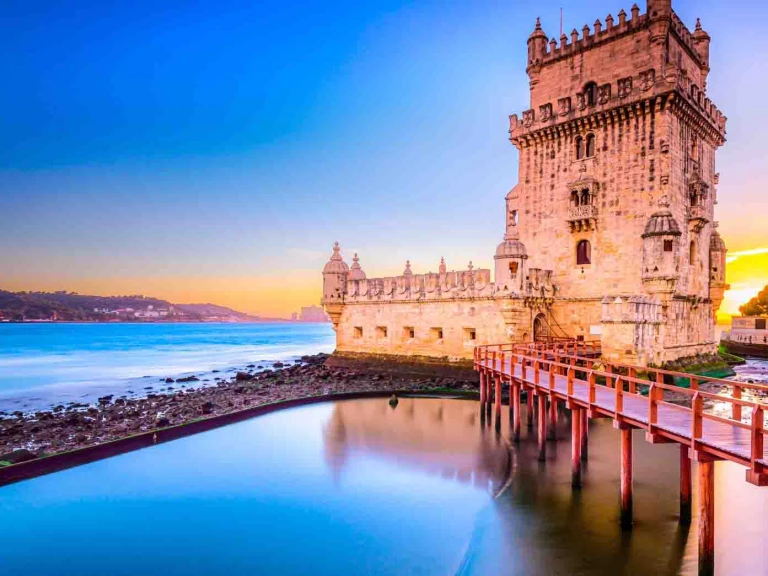 Motorboot te huur in Cascais voor de beste prijs