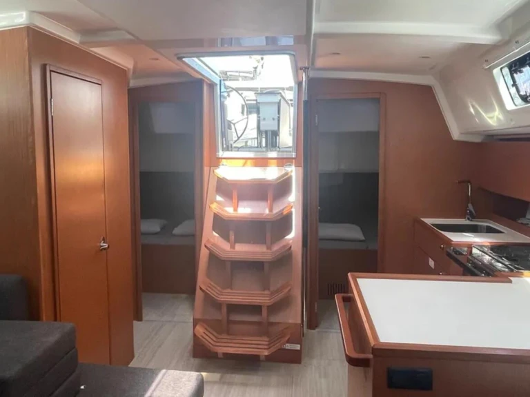 Zeilboot te huur in Paros (Eiland) voor de beste prijs