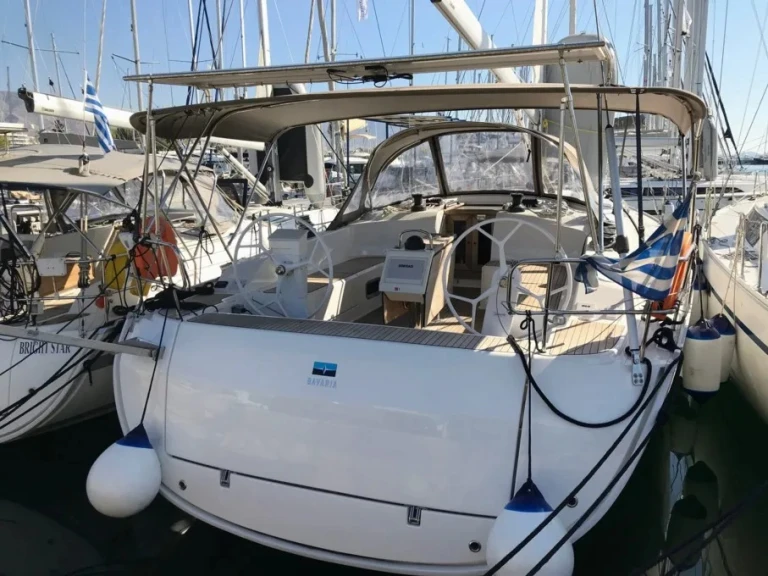 Zeilboot te huur in Álimos voor de beste prijs