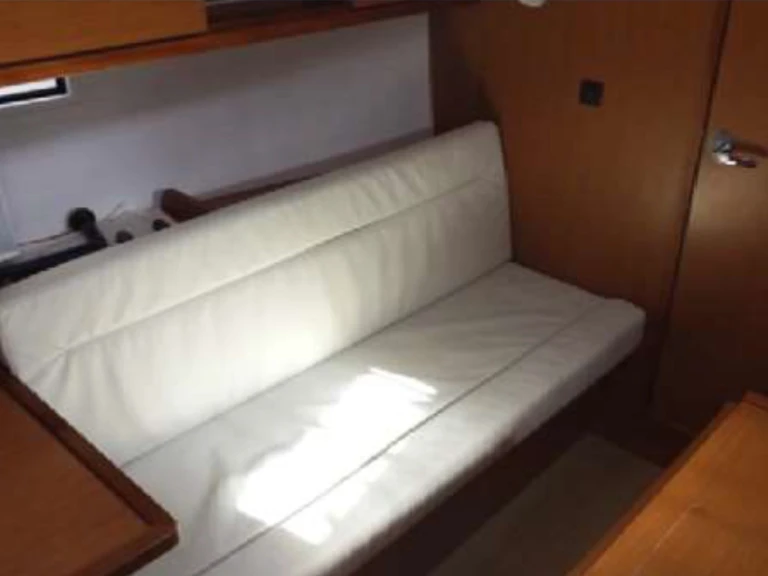 Verhuur Zeilboot Bavaria met vaarbewijs