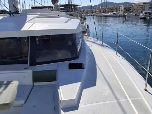 Verhuur Catamaran Bali met vaarbewijs