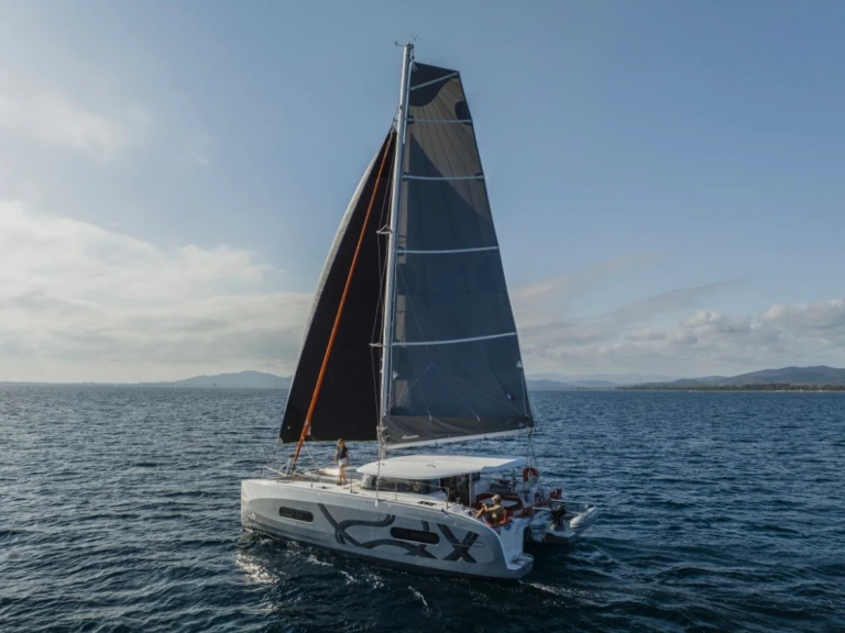 Jachthuur in Lefkáda - Excess Excess 11 (6 cab.) via SamBoat