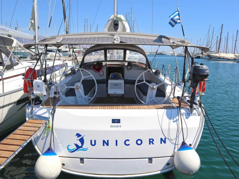 Bootverhuur Bavaria Cruiser 46 in Álimos via SamBoat