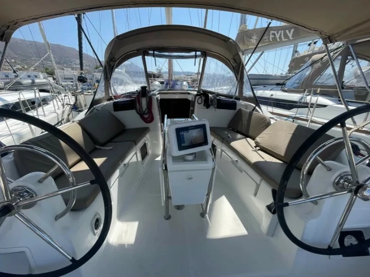 Bootverhuur Paros (Eiland) goedkoop Sun Odyssey 419
