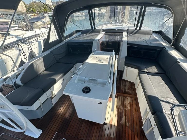 Bootverhuur Bénéteau Oceanis 46.1 in Álimos via SamBoat