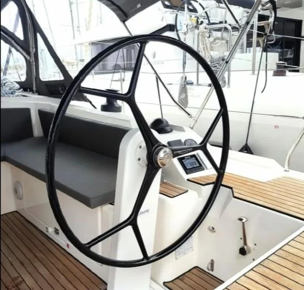 Jachthuur in Lefkáda - Bavaria Bavaria C42 (3 cab.) via SamBoat