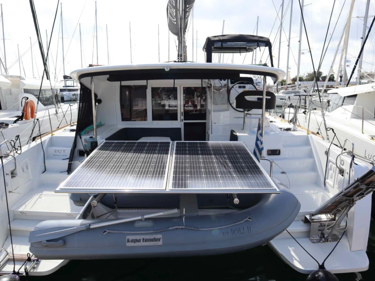 Verhuur Catamaran in Álimos - Lagoon Lagoon 40