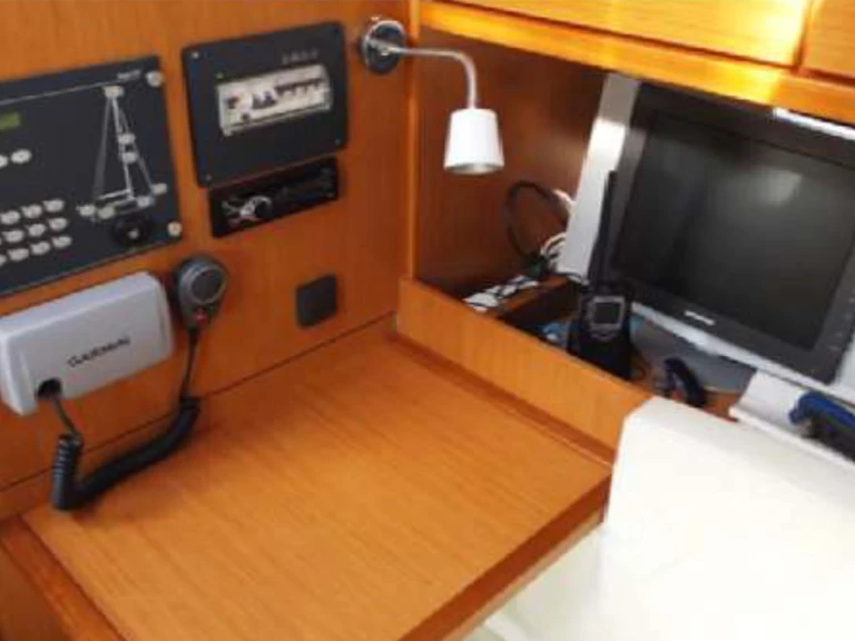 Verhuur Zeilboot Bavaria met vaarbewijs