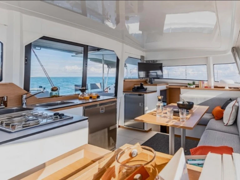 Jachthuur in Lefkáda - Excess Excess 11 (6 cab.) via SamBoat