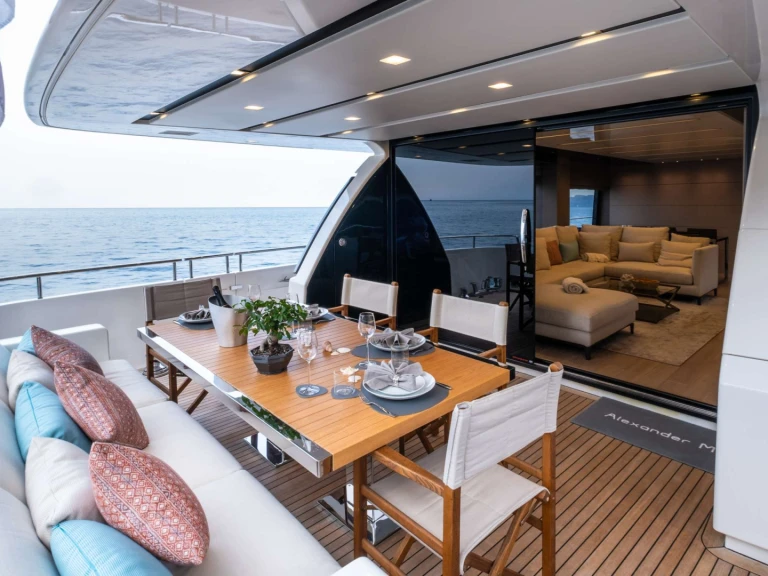 Bootverhuur Olbia goedkoop ALEXANDER M