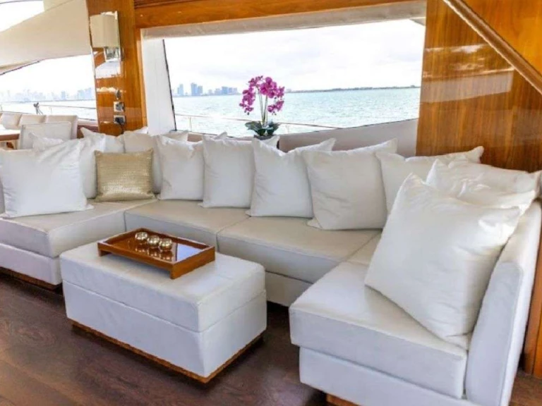 Verhuur Jacht Sunseeker met vaarbewijs