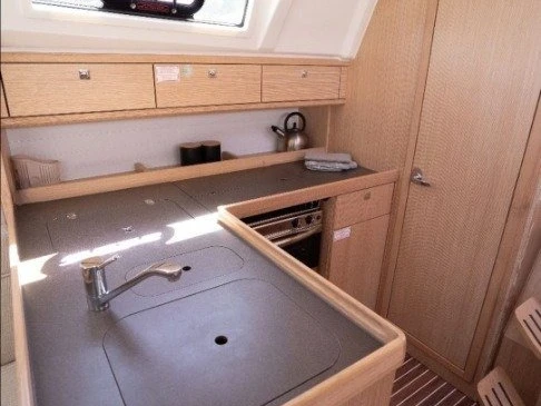 Verhuur Zeilboot Bavaria met vaarbewijs