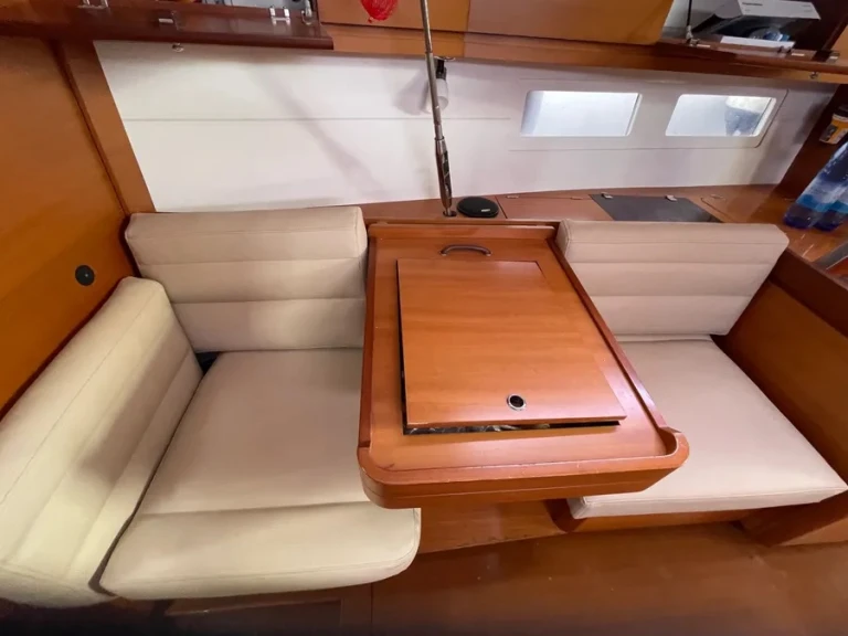 Verhuur Zeilboot in Álimos - Dufour Dufour 410 GL (3 cab.)